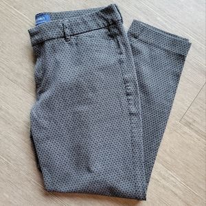 Old Navy Patterned Pixie Pants